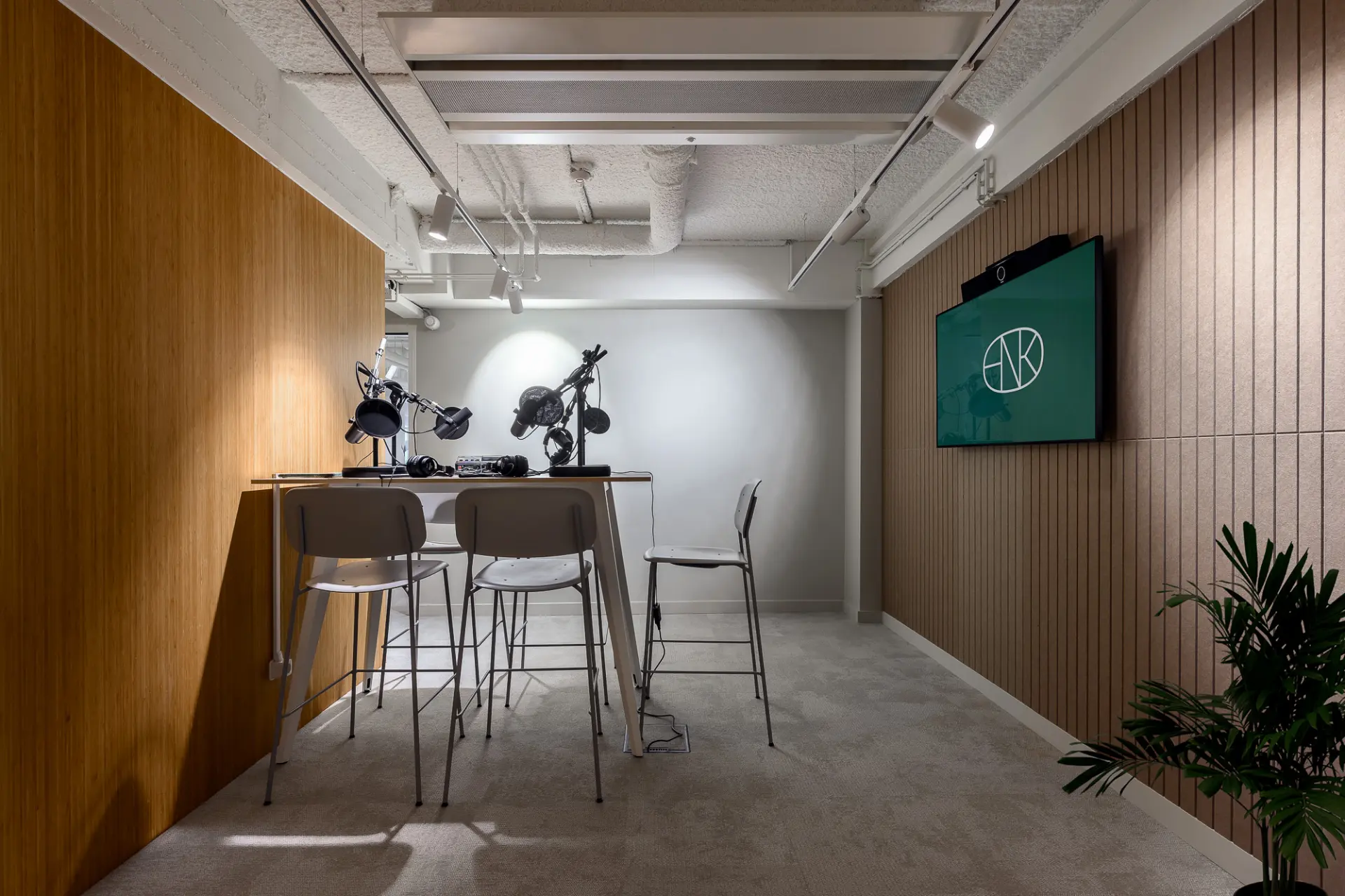 Podcast studio