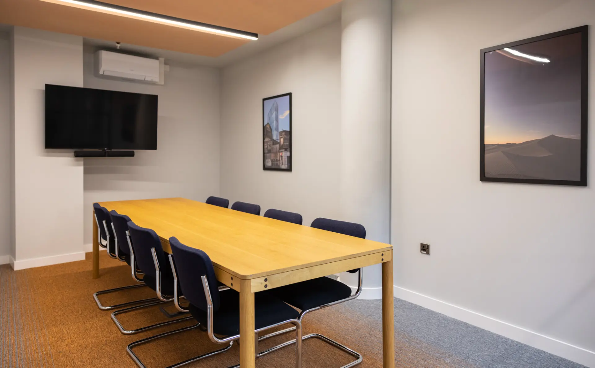 Meeting room F
