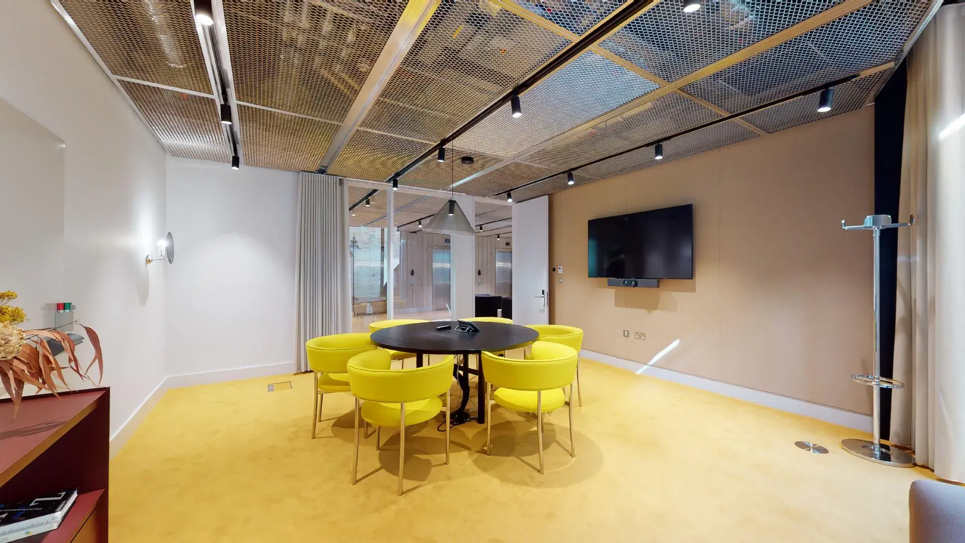 Meeting Room 06