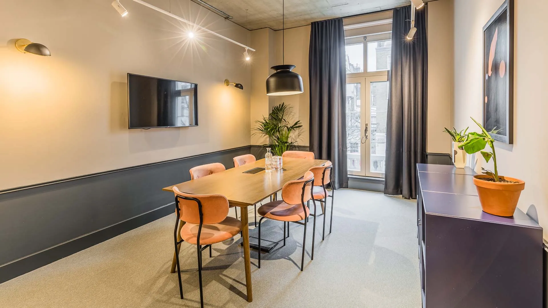Meeting Room 8