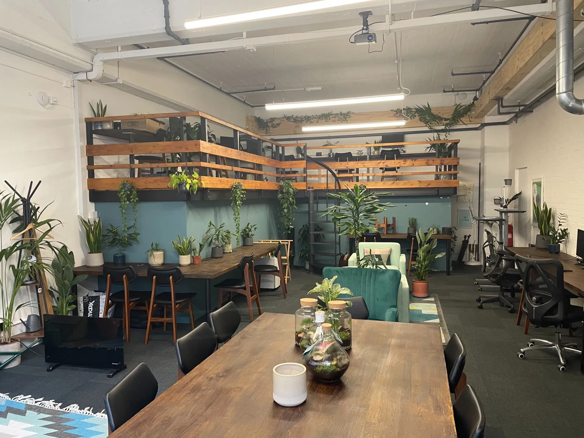 Team day office for 20 people