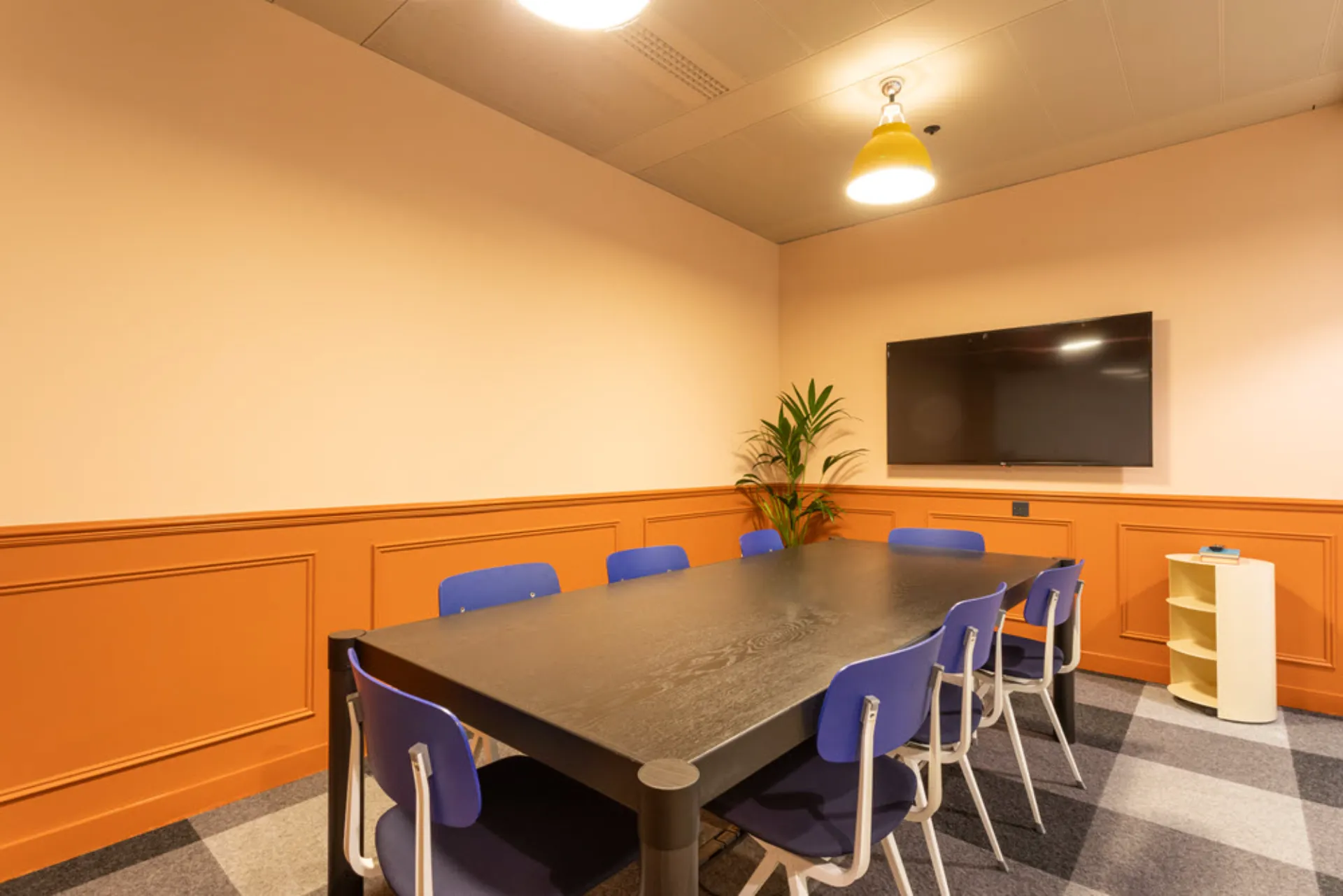 Meeting room 5-G
