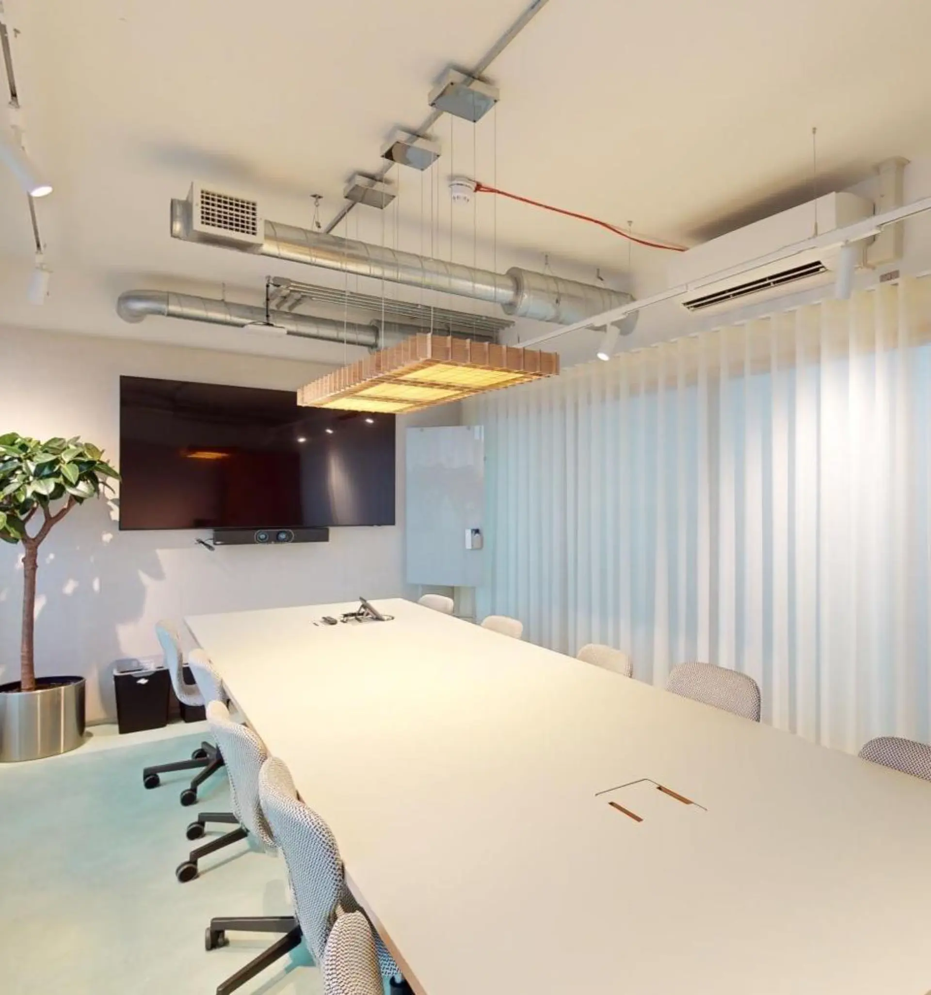 Meeting Room 05