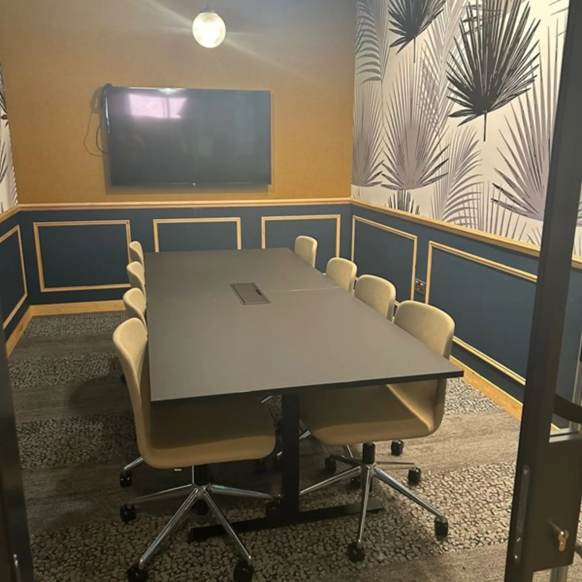 Workspace photo 1