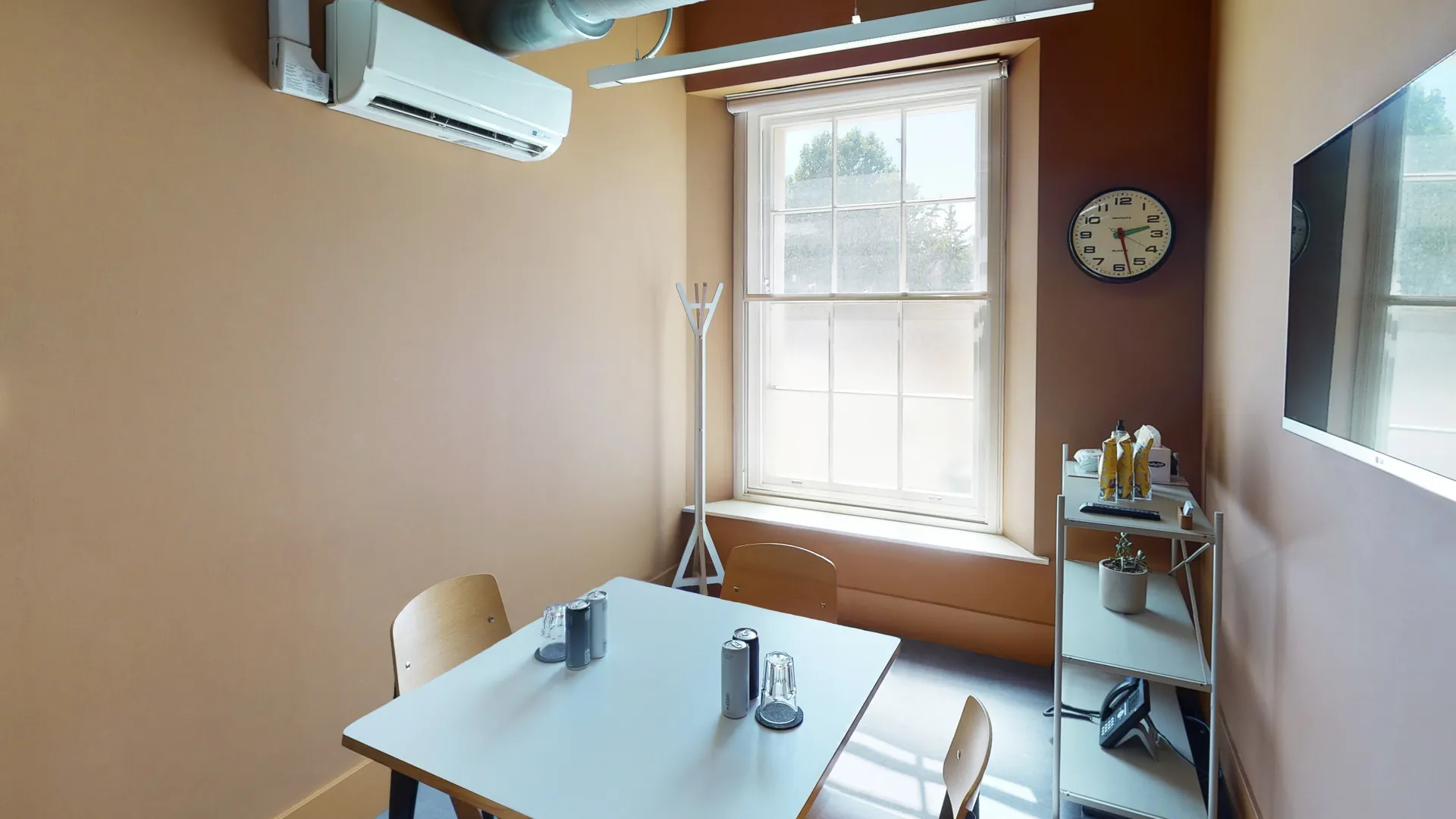 Workspace photo 1