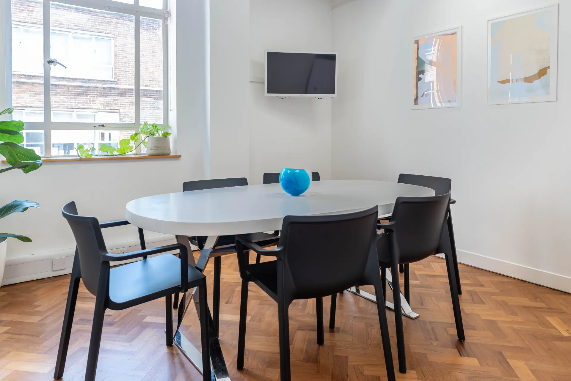 Meeting Room for 4 people