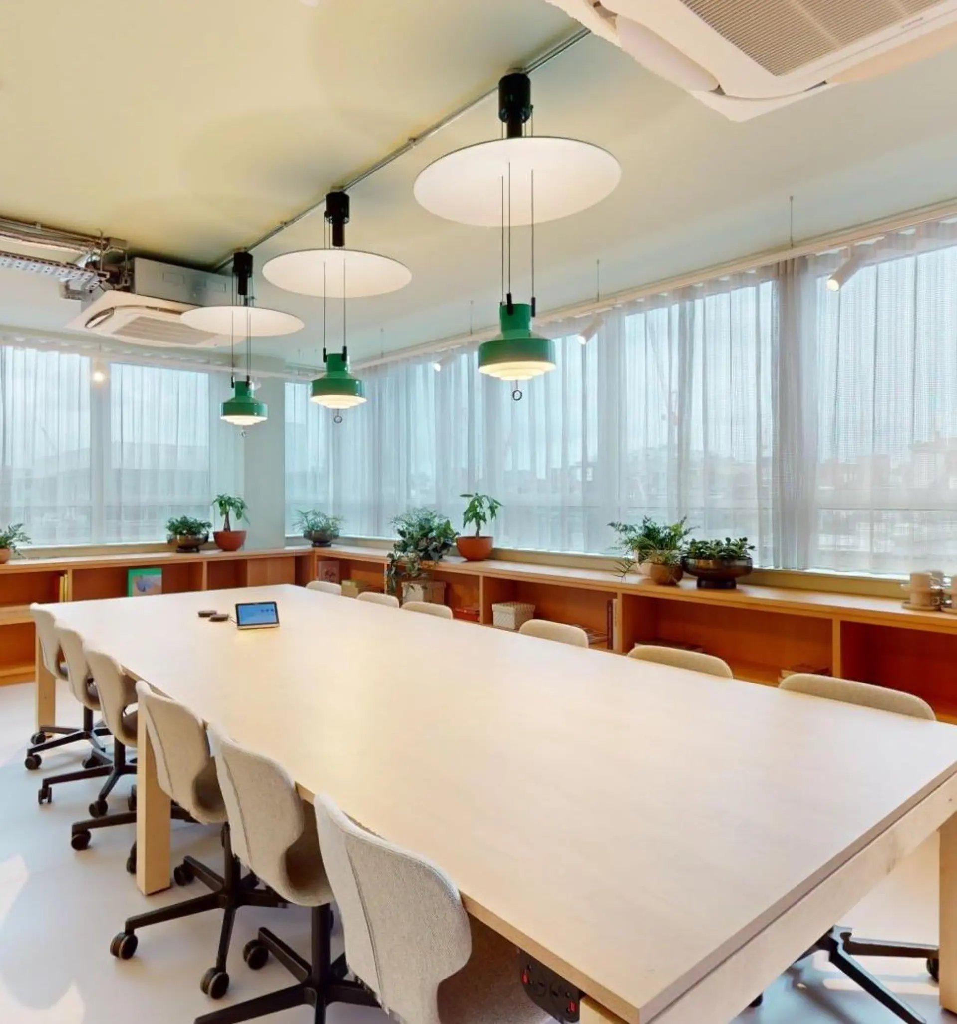 Meeting Room 13