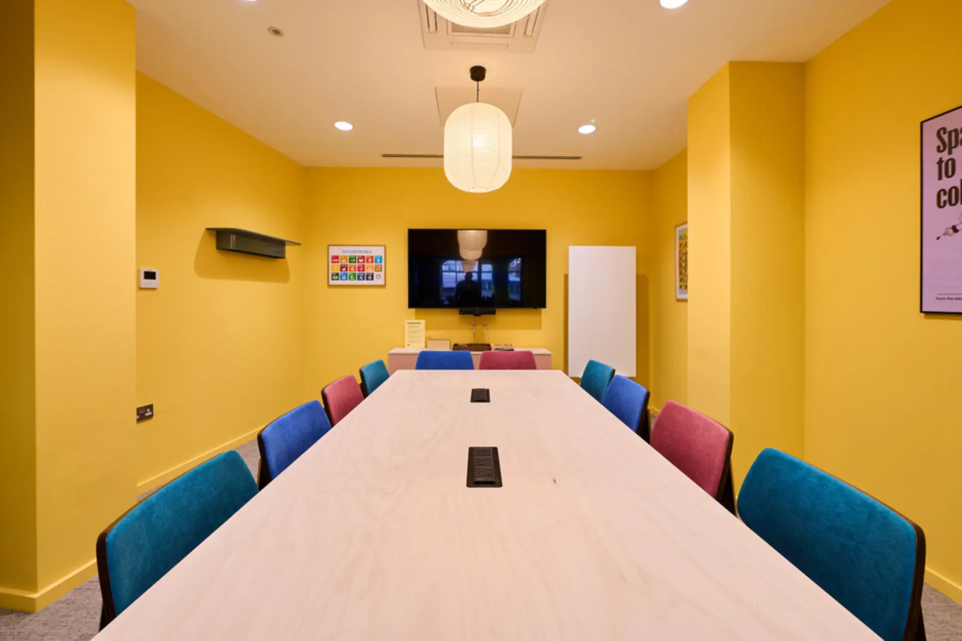 B Hive Studio
