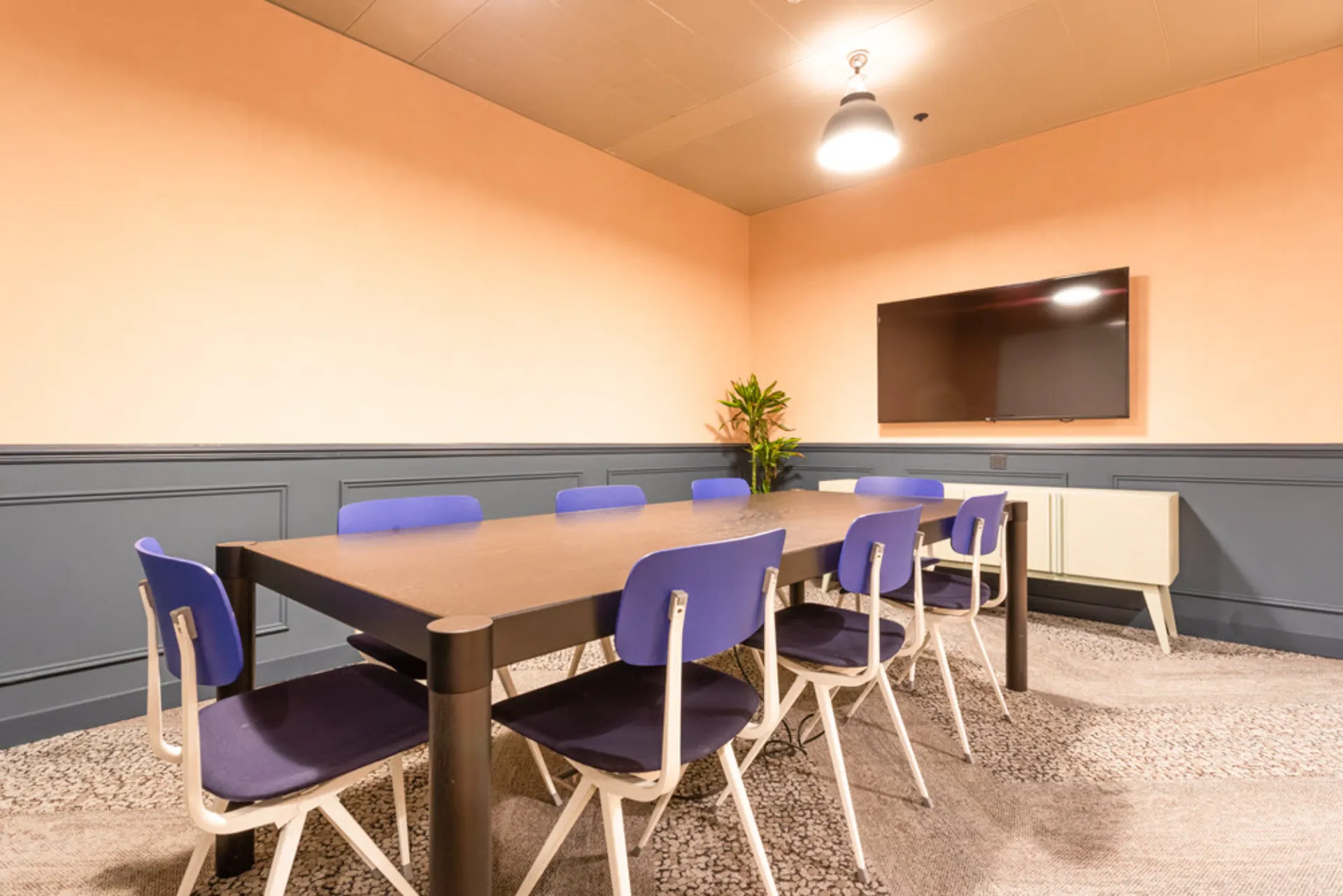 Meeting room 6-B