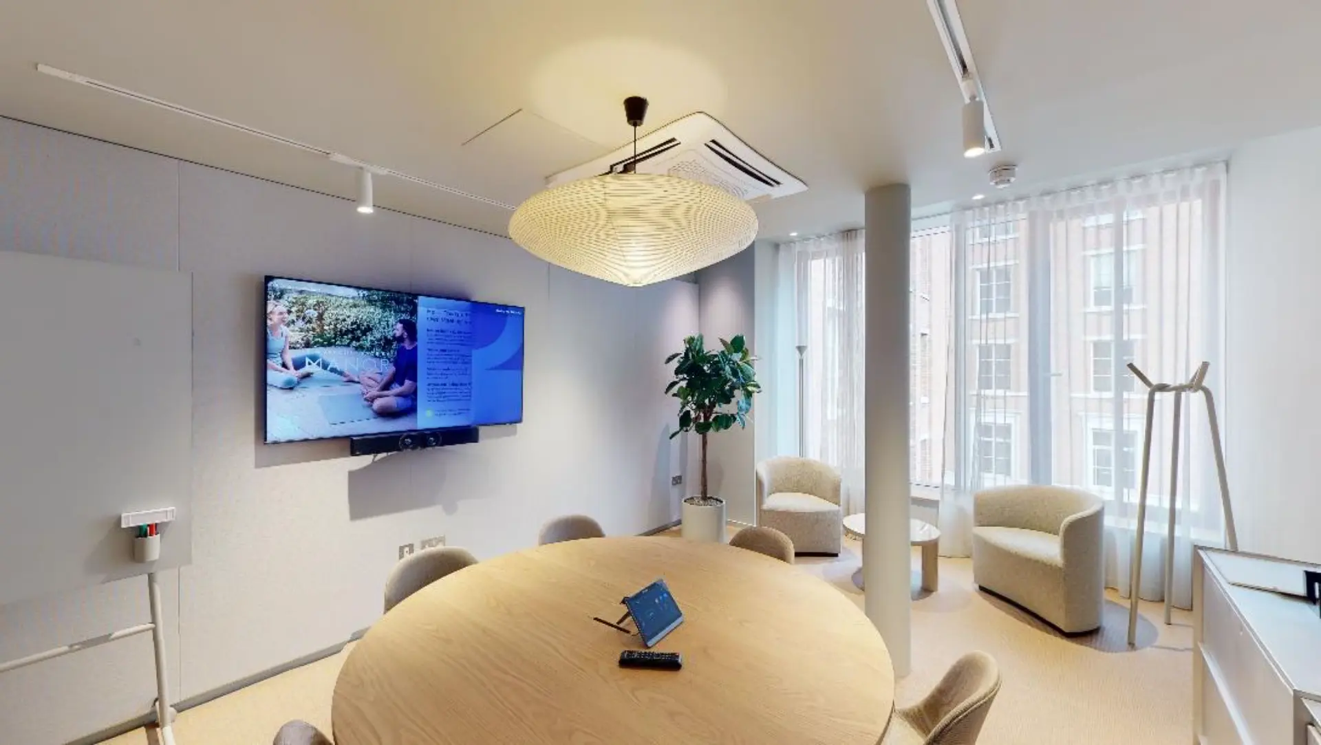 Meeting Room 09