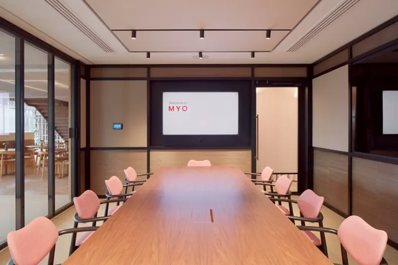 The Lounge Room
