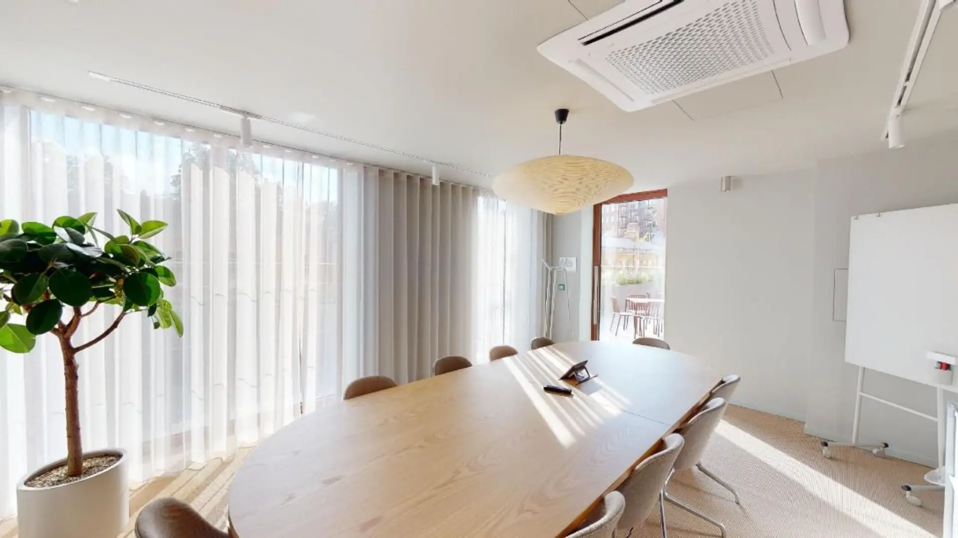 Meeting Room 13