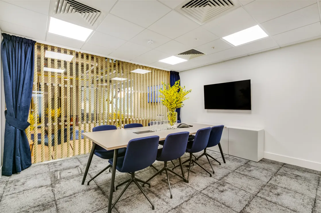 L3 West Meeting room