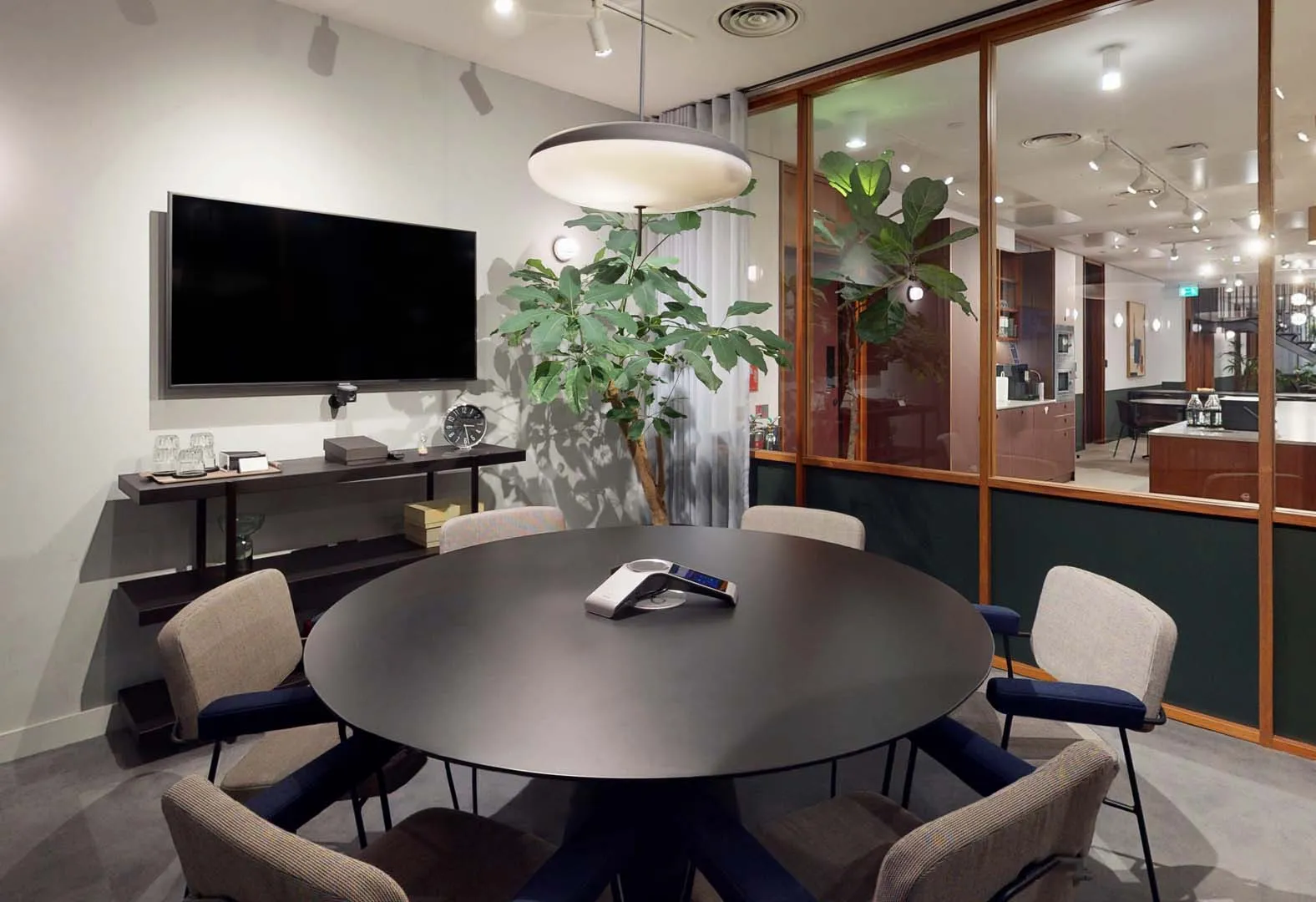Meeting Room 7.02