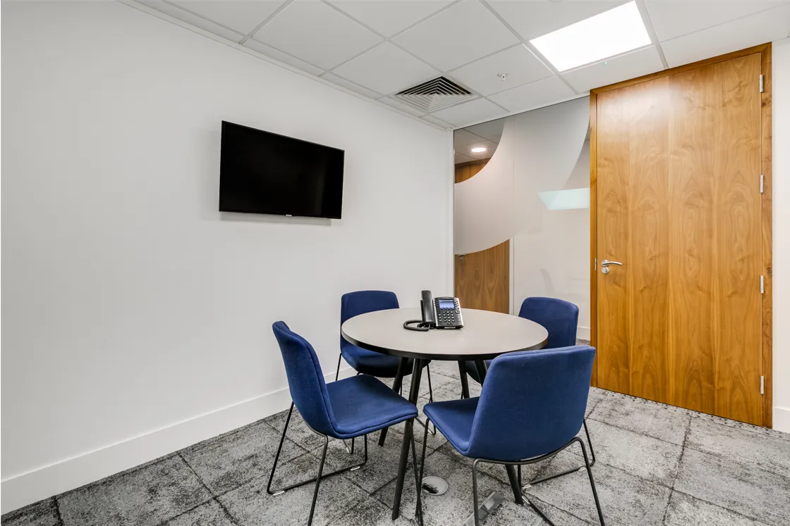 L4 South Meeting room