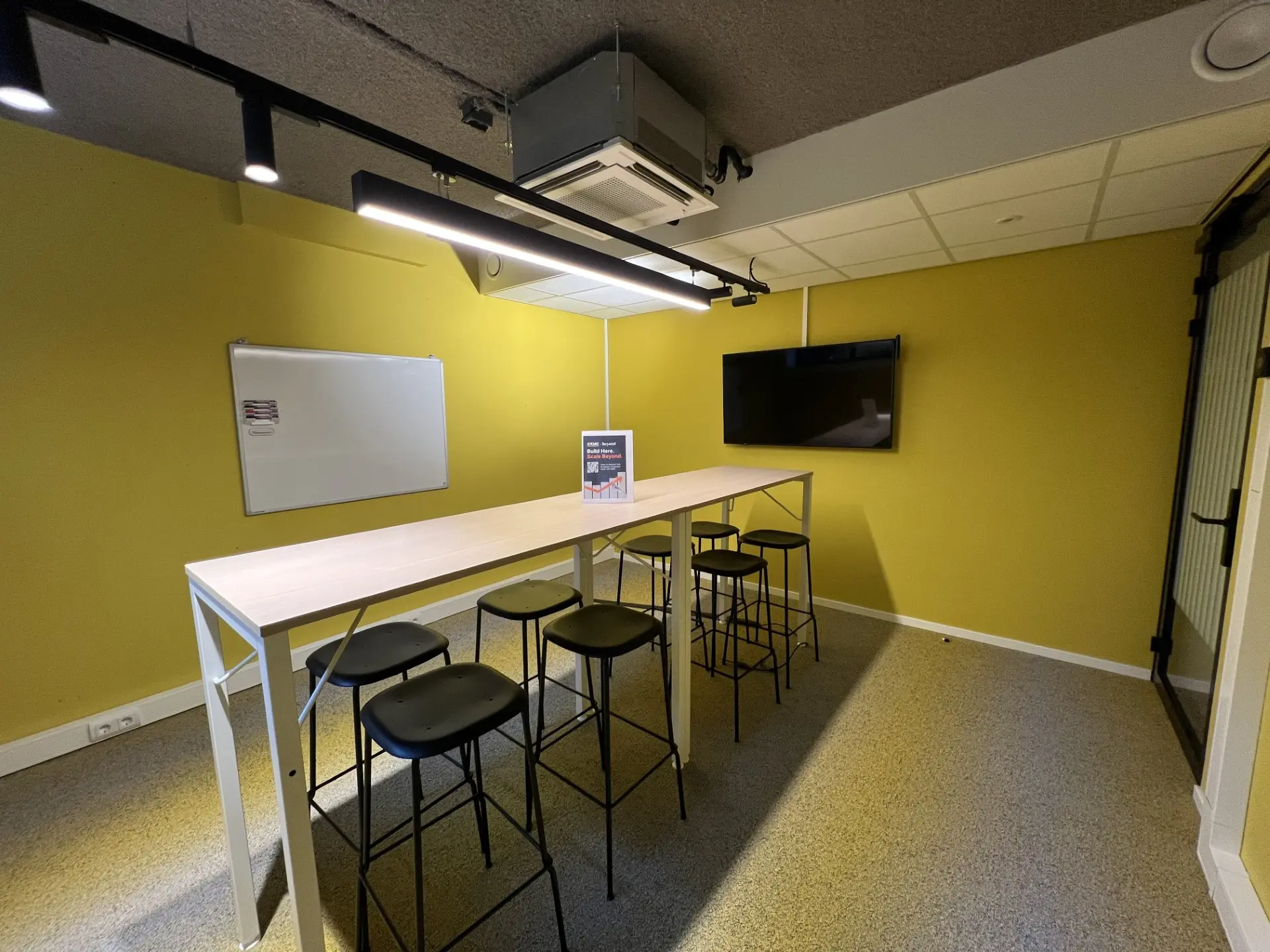 Meeting room REP 1-B