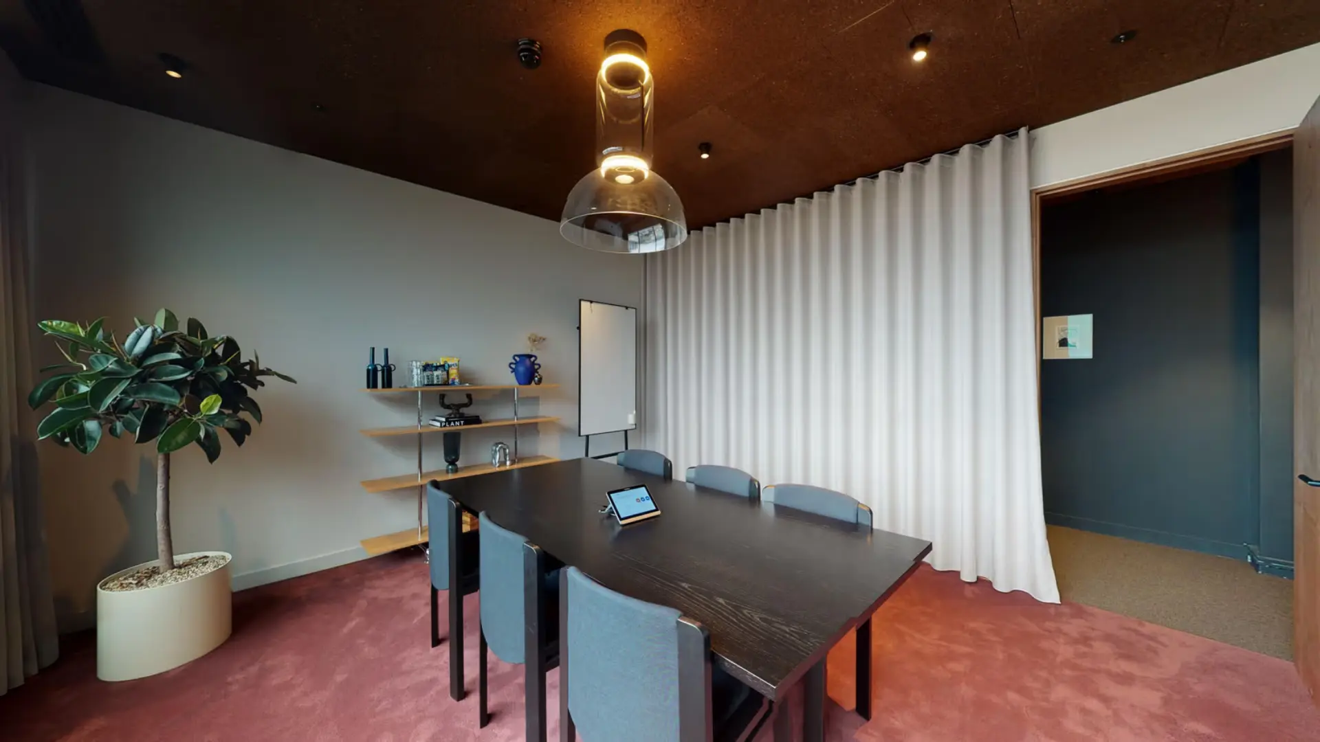 Meeting Room 10