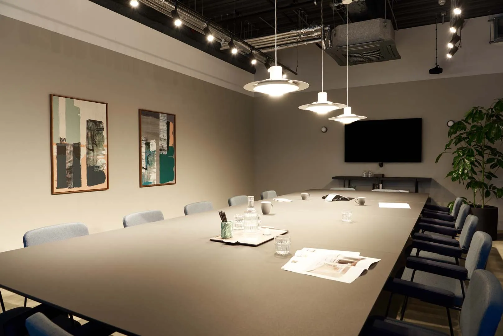 Meeting Room 8.04