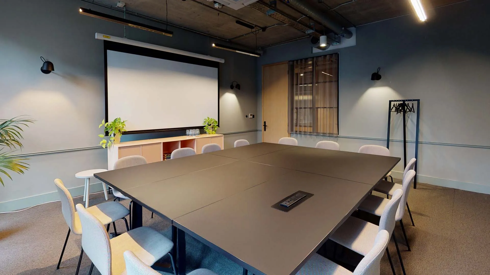 Meeting Room 7