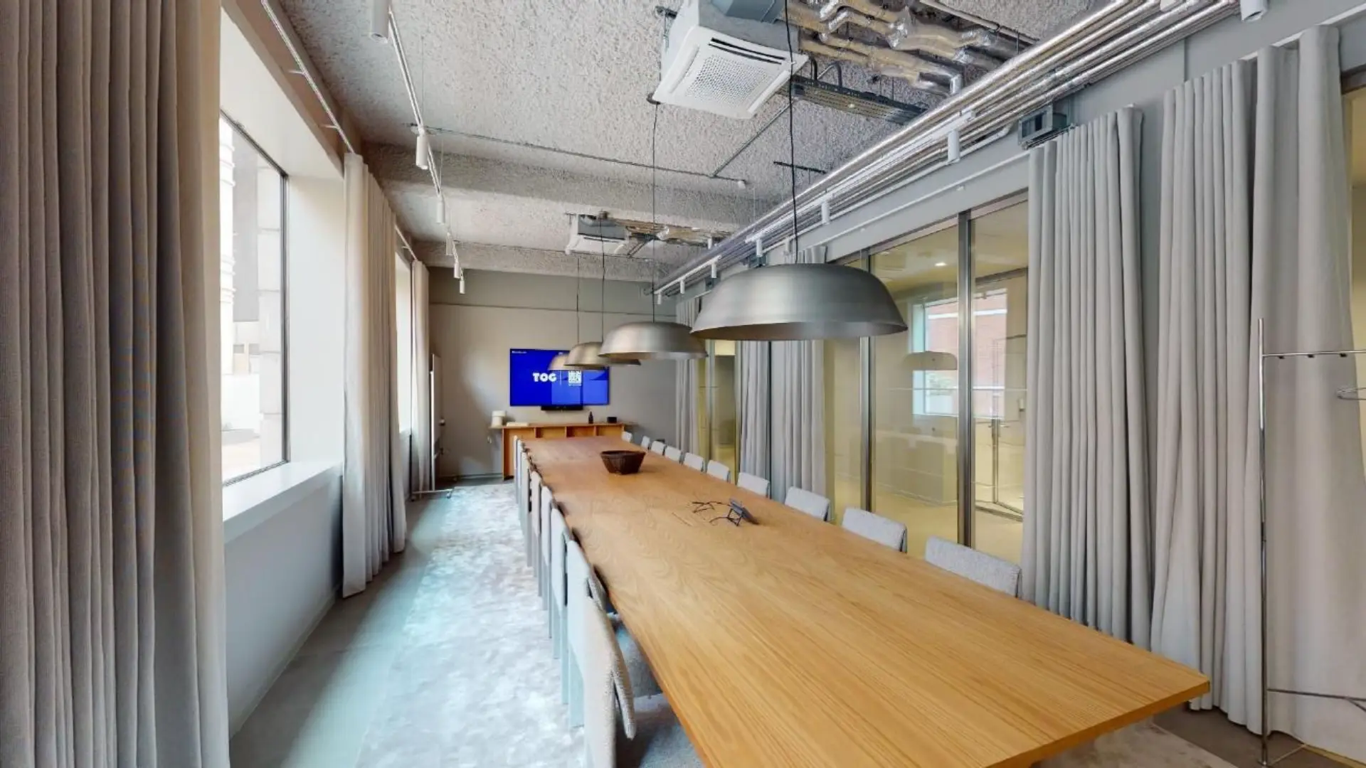 Meeting Room 05