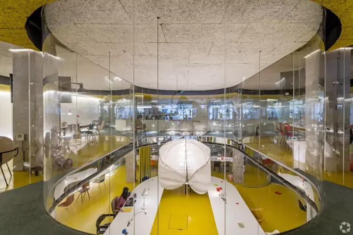 Space 3